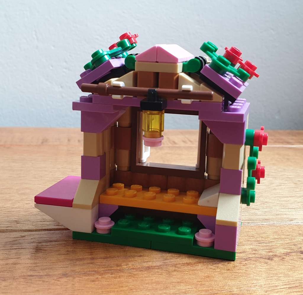 LEGO Friends Andrea`s Mountain Hut